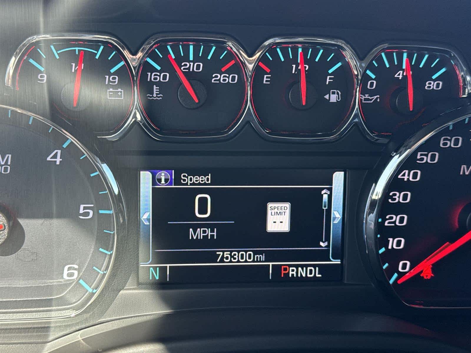 Thumbnail: 2019 Chevrolet Tahoe - 30