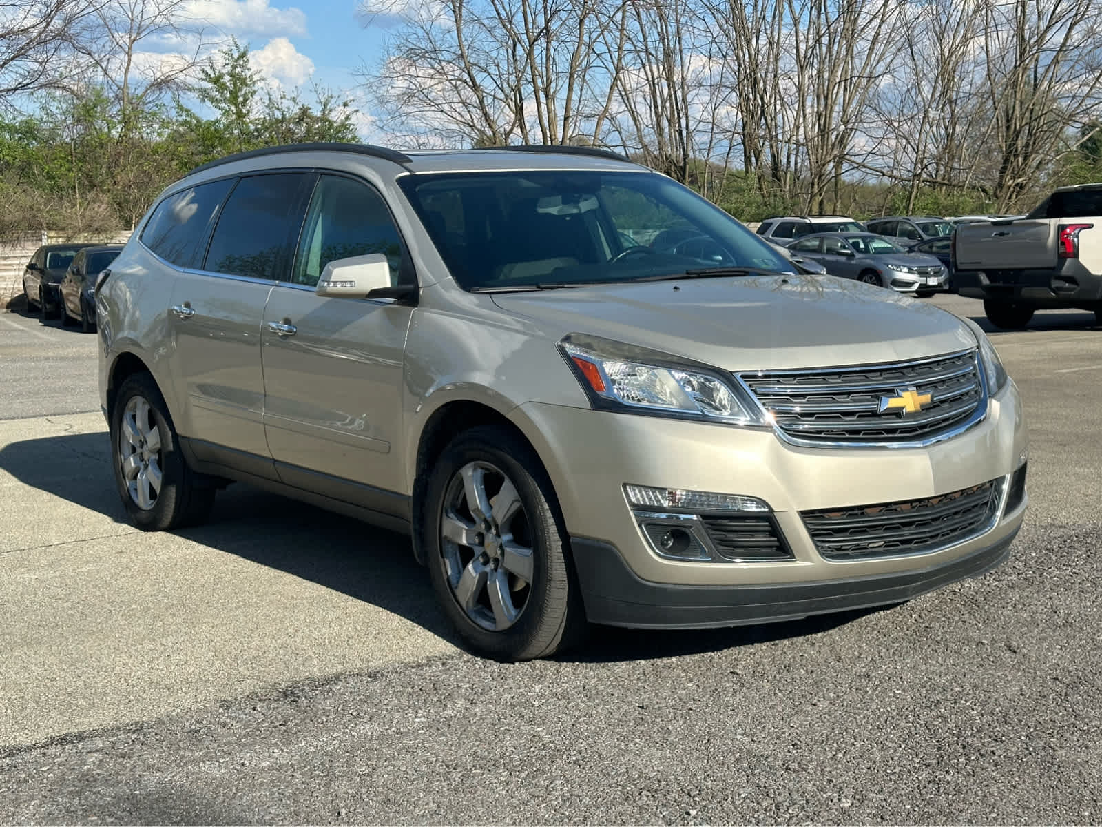 Thumbnail: 2016 Chevrolet Traverse - 3