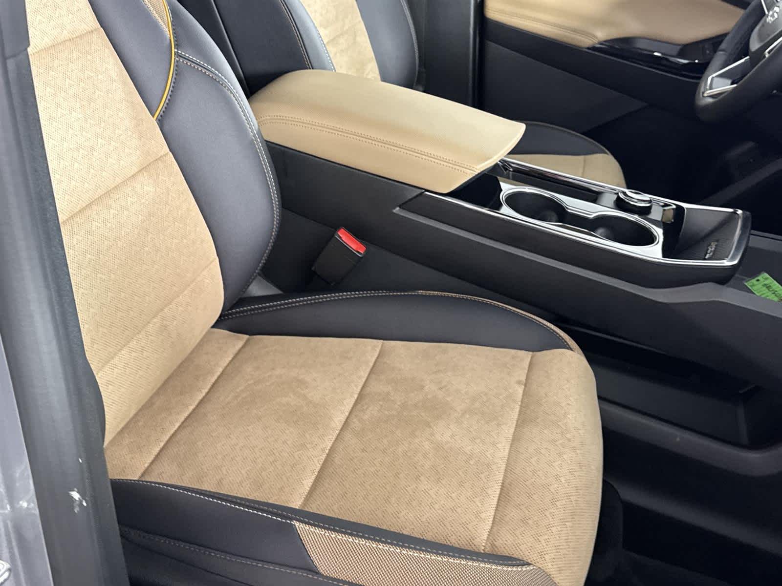 Thumbnail: 2025 Chevrolet Equinox - 15