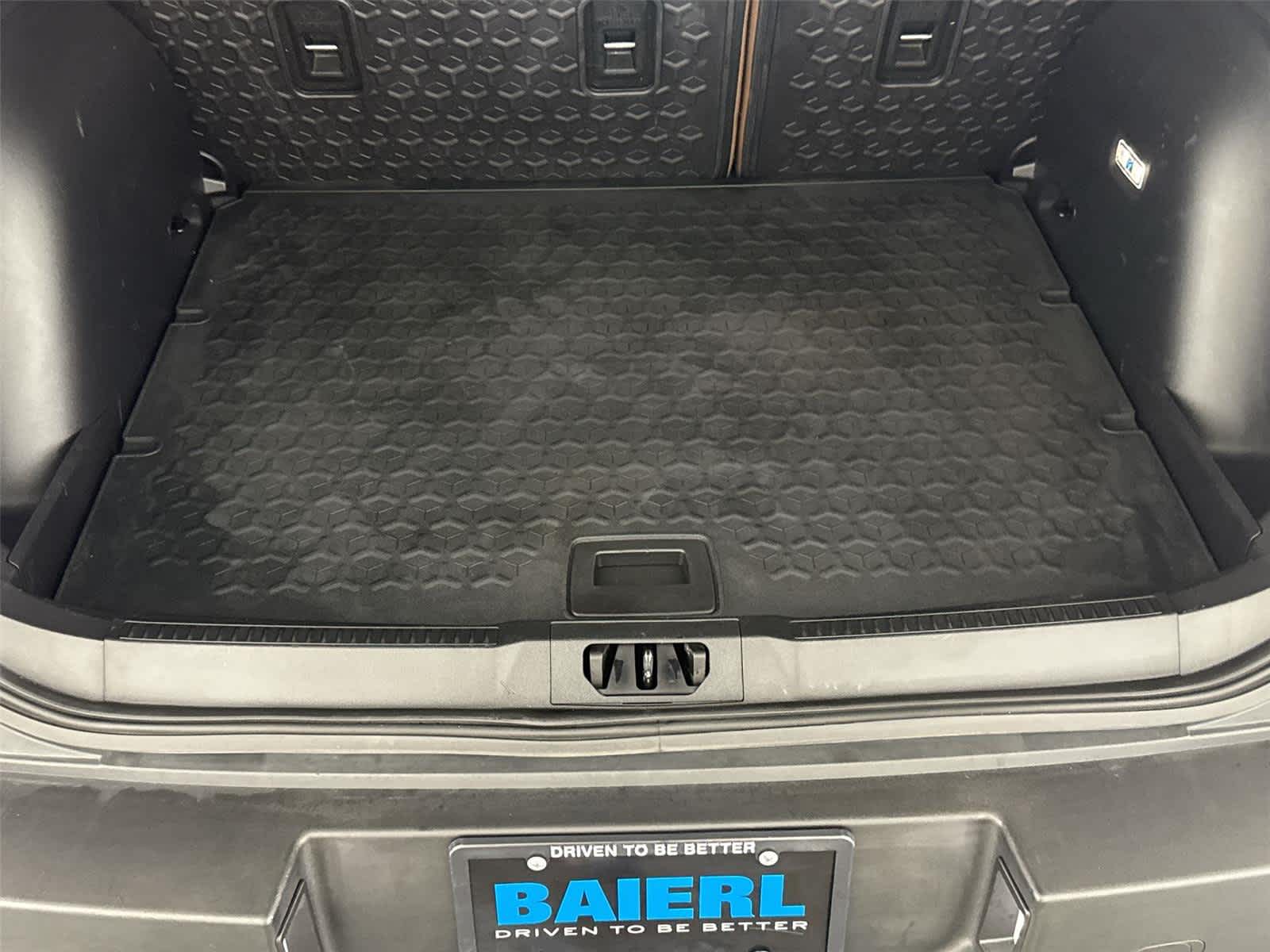 Thumbnail: 2023 Ford Bronco Sport - 14