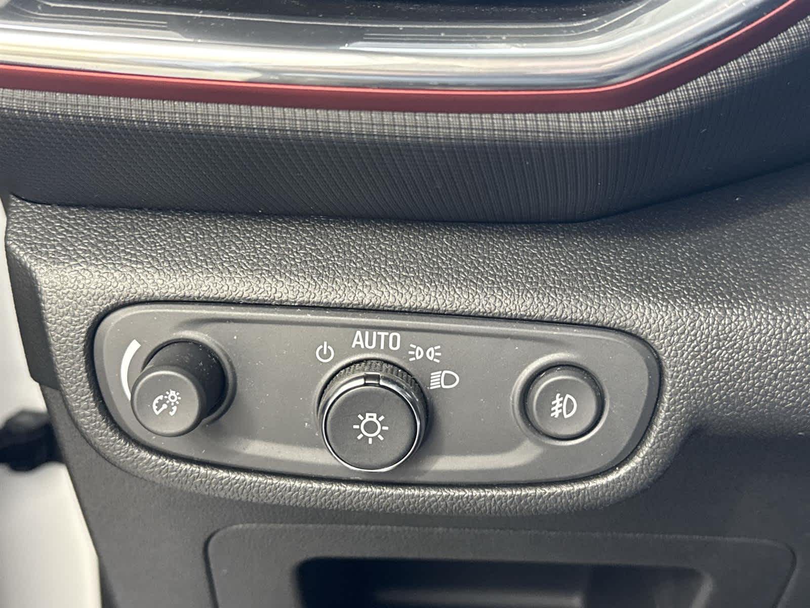 Thumbnail: 2023 Chevrolet TrailBlazer - 23