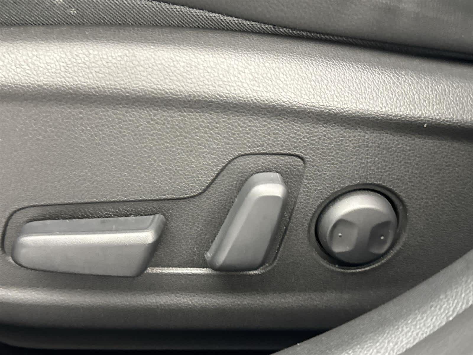 Thumbnail: 2022 Hyundai Kona - 12