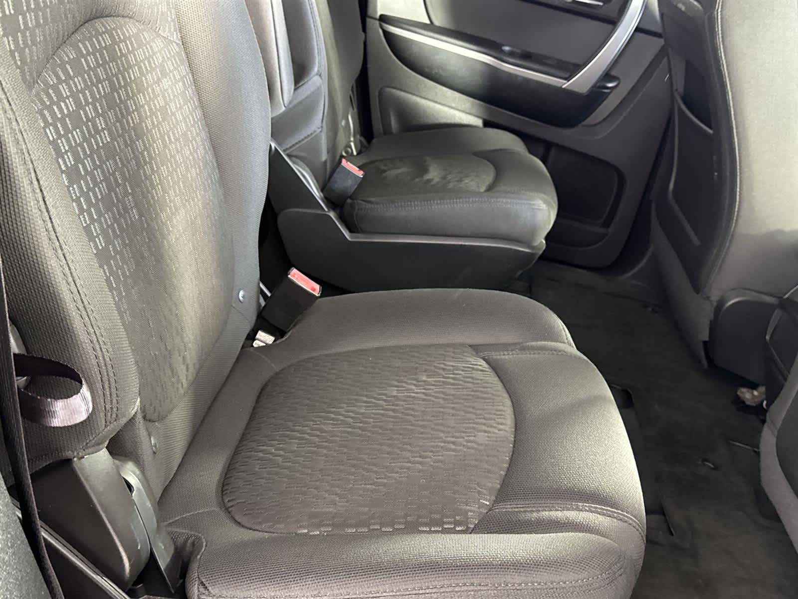 Thumbnail: 2012 GMC Acadia - 14