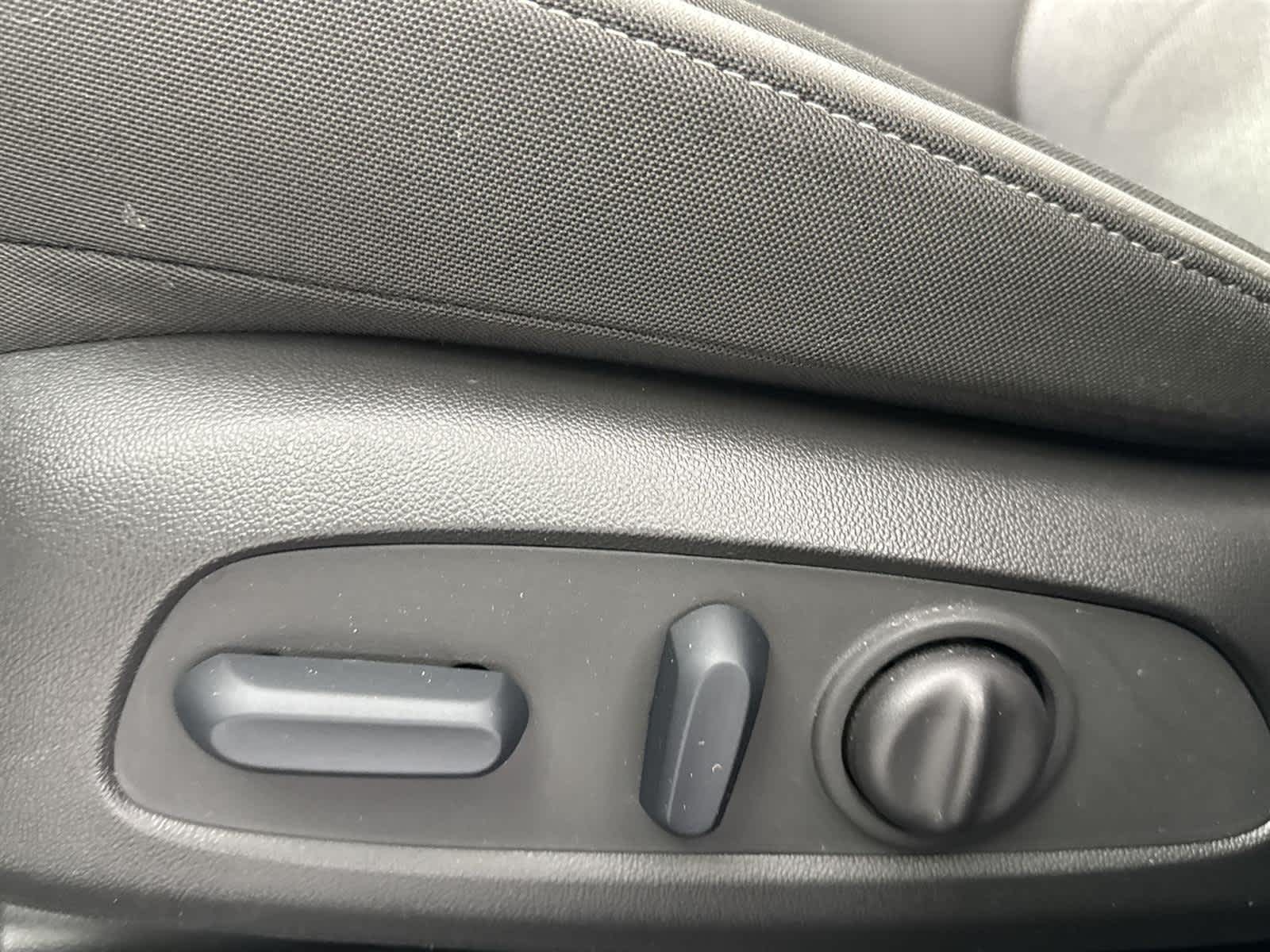 Thumbnail: 2023 Chevrolet TrailBlazer - 12