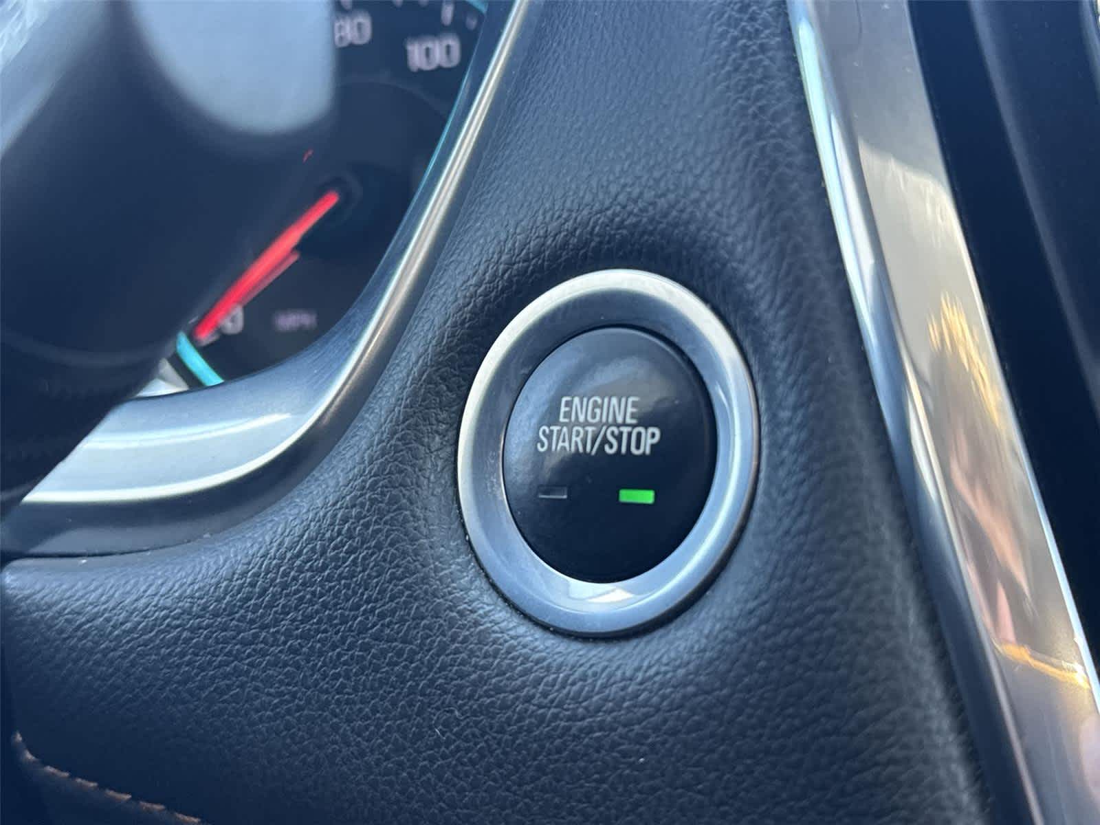 Thumbnail: 2018 Chevrolet Traverse - 28