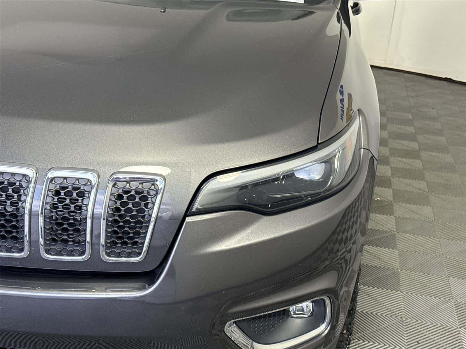 Thumbnail: 2022 Jeep Cherokee - 9