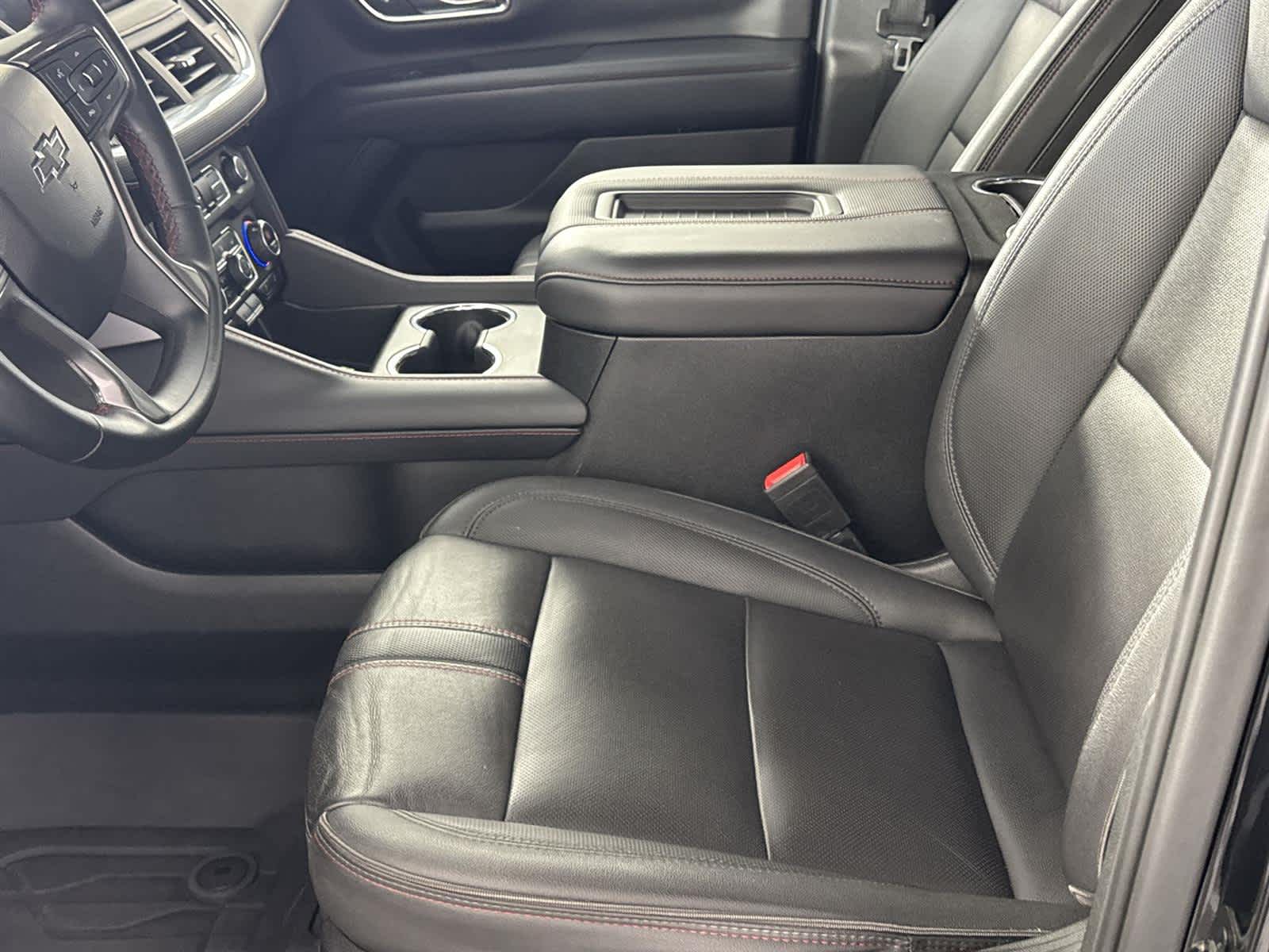 Thumbnail: 2023 Chevrolet Suburban - 12