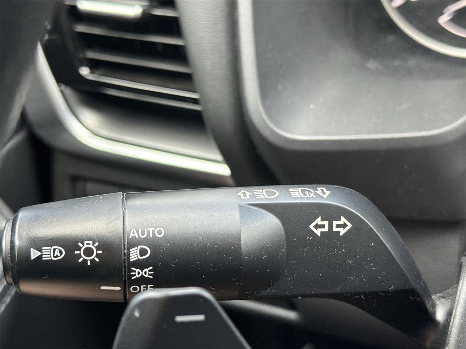 Thumbnail: 2021 Nissan Rogue - 26