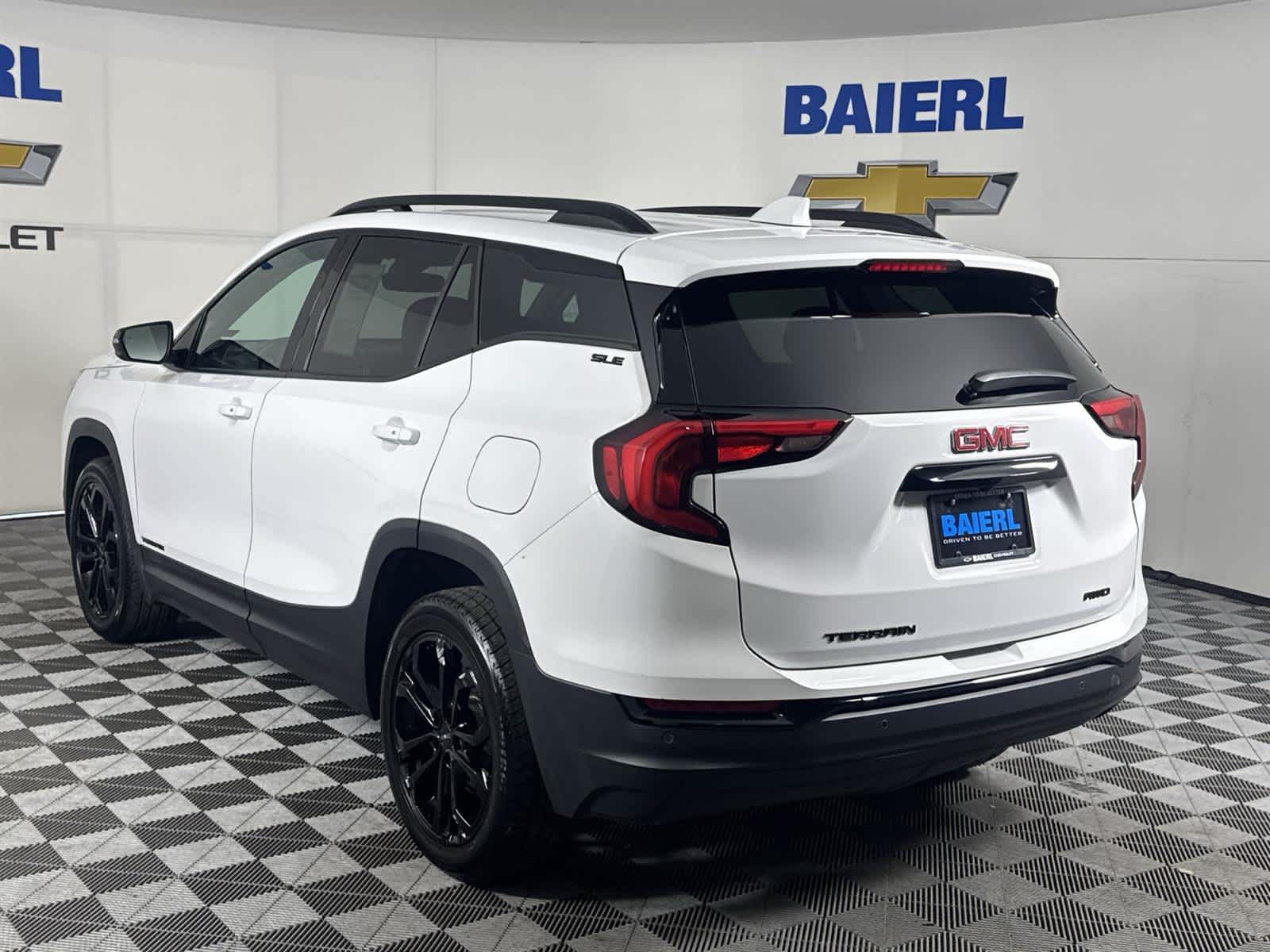 Thumbnail: 2021 GMC Terrain - 3