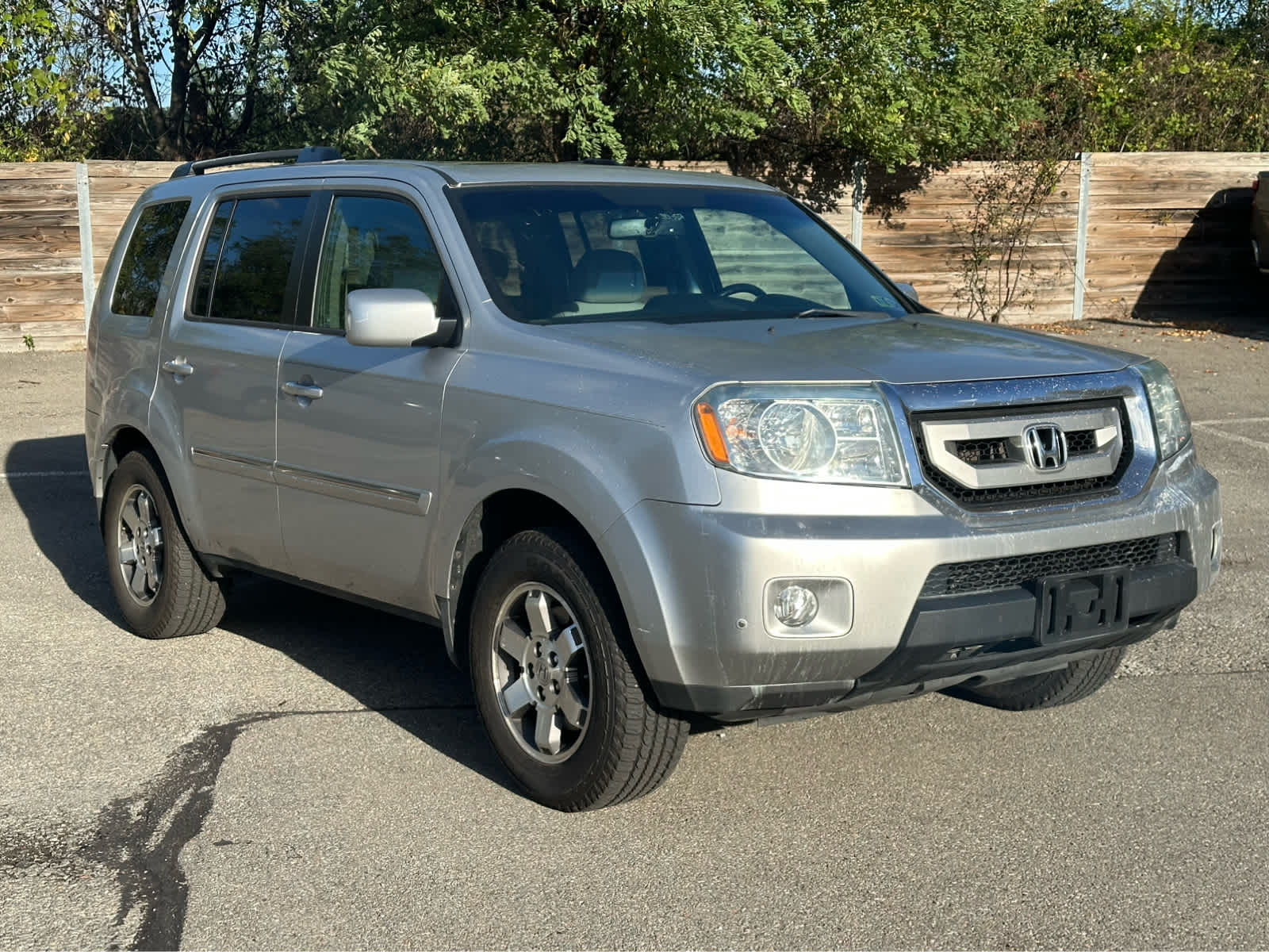 Thumbnail: 2010 Honda Pilot - 3