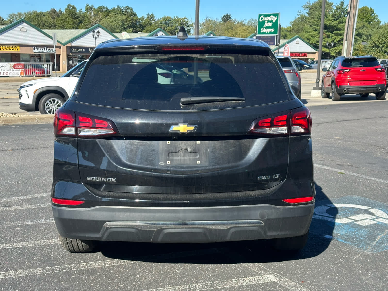 Thumbnail: 2022 Chevrolet Equinox - 6