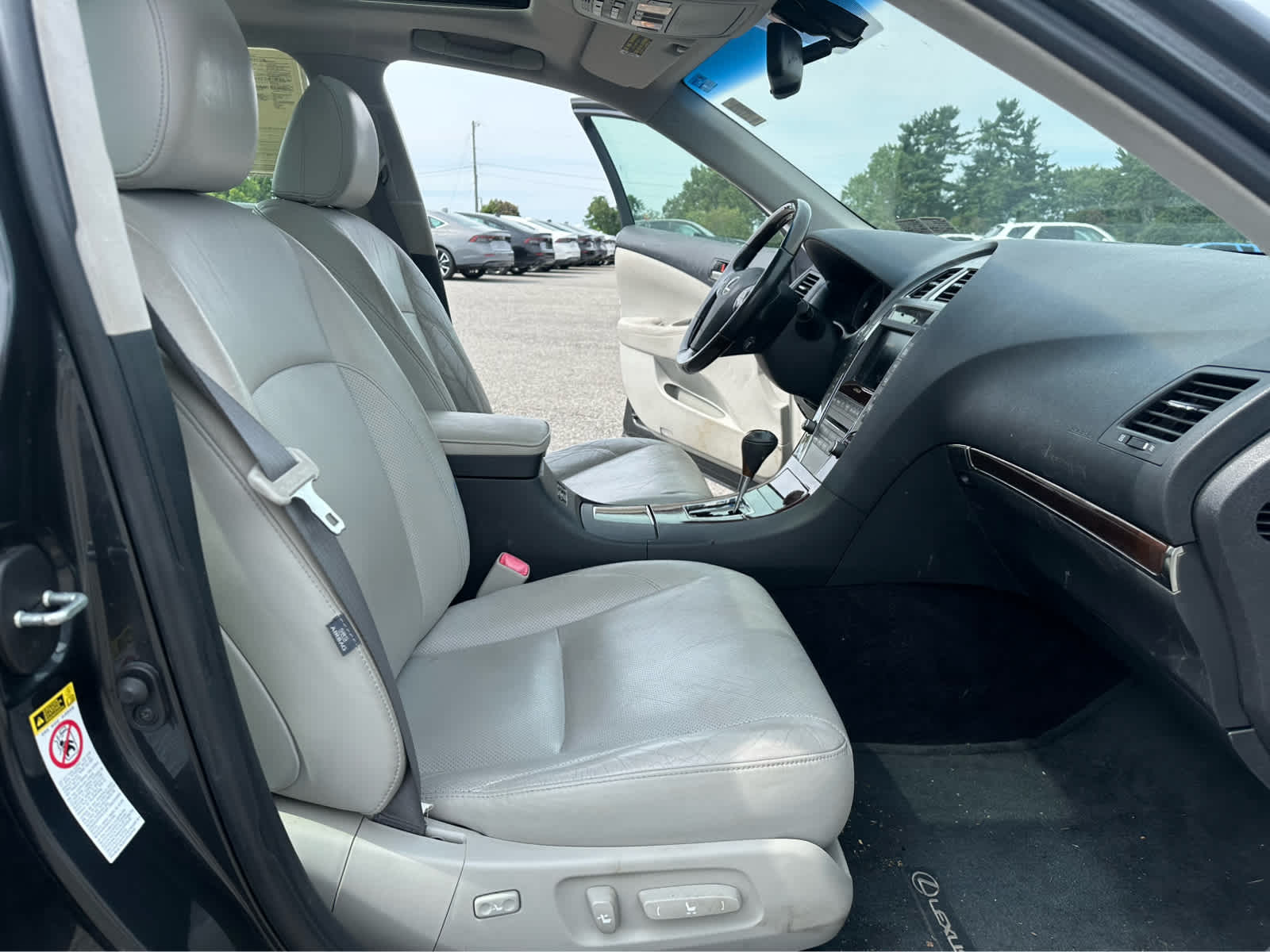 Thumbnail: 2011 Lexus ES - 20