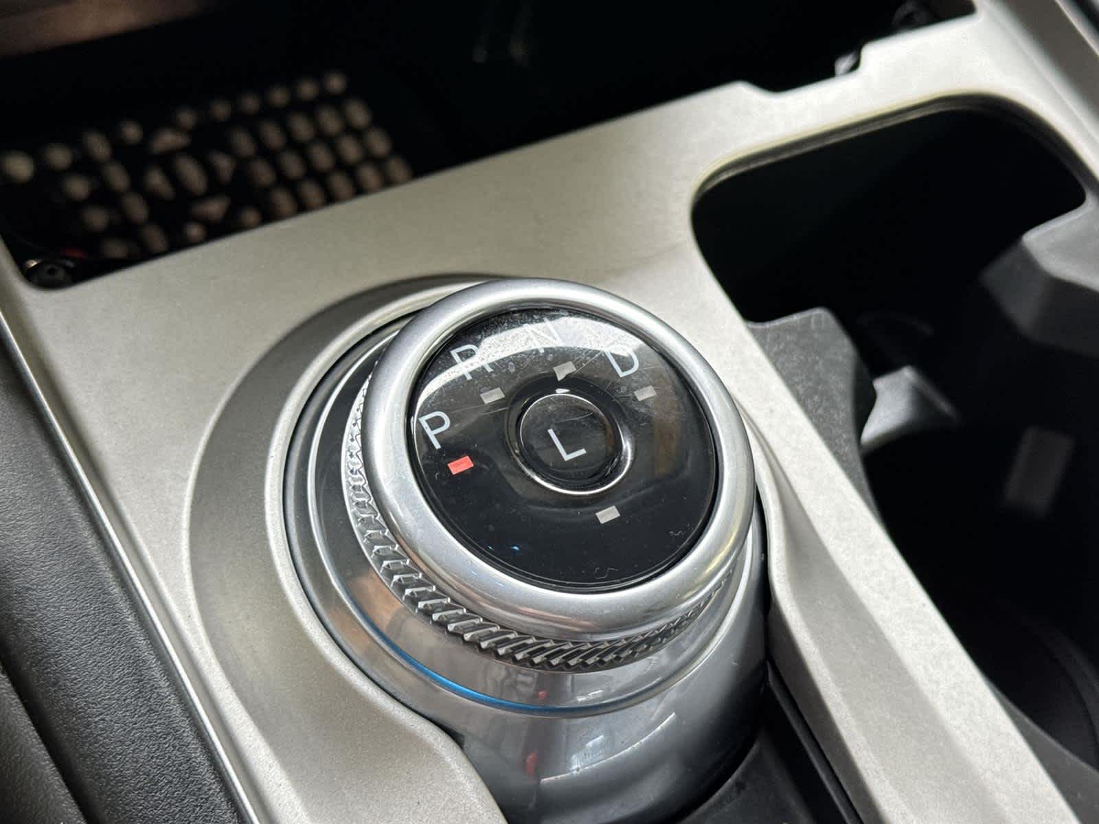 Thumbnail: 2022 Ford Explorer - 19