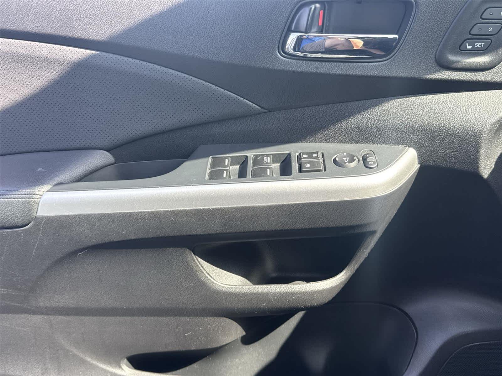 Thumbnail: 2015 Honda CR-V - 22