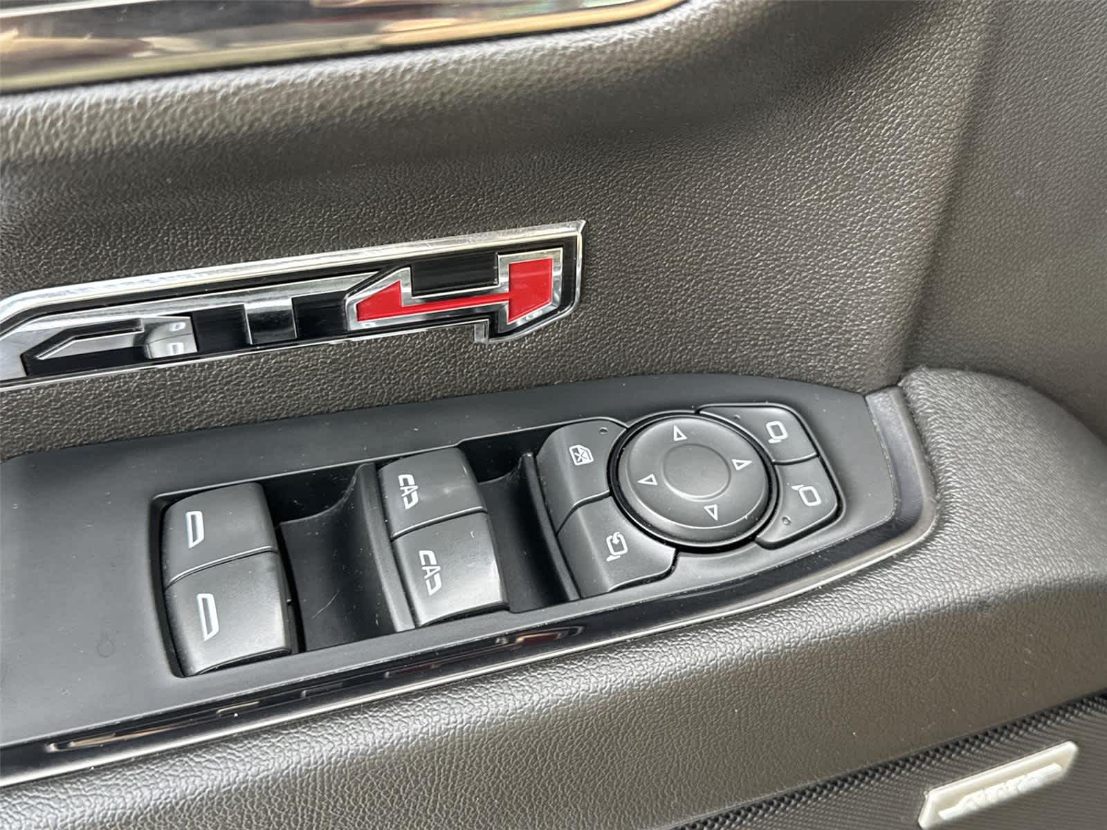 Thumbnail: 2022 GMC Sierra 1500 - 24