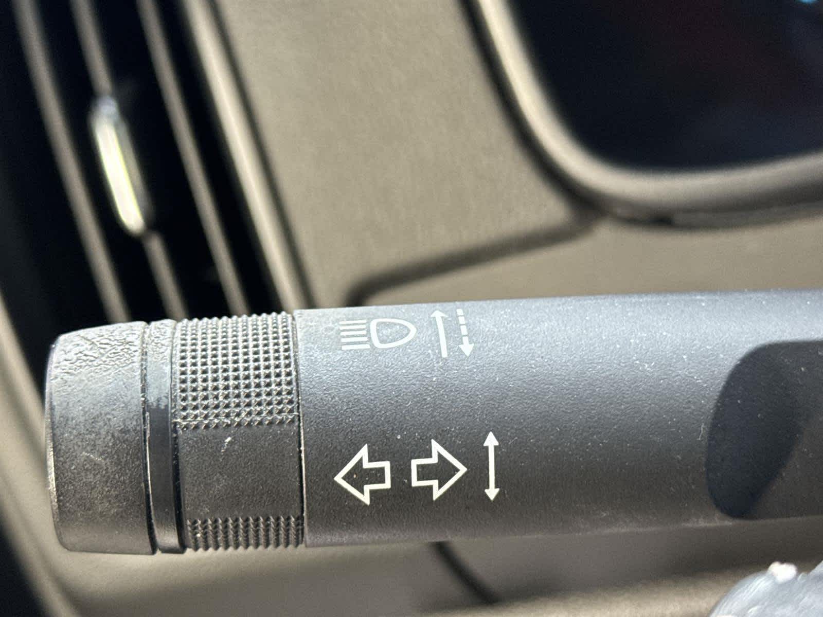 Thumbnail: 2018 Chevrolet Colorado - 26