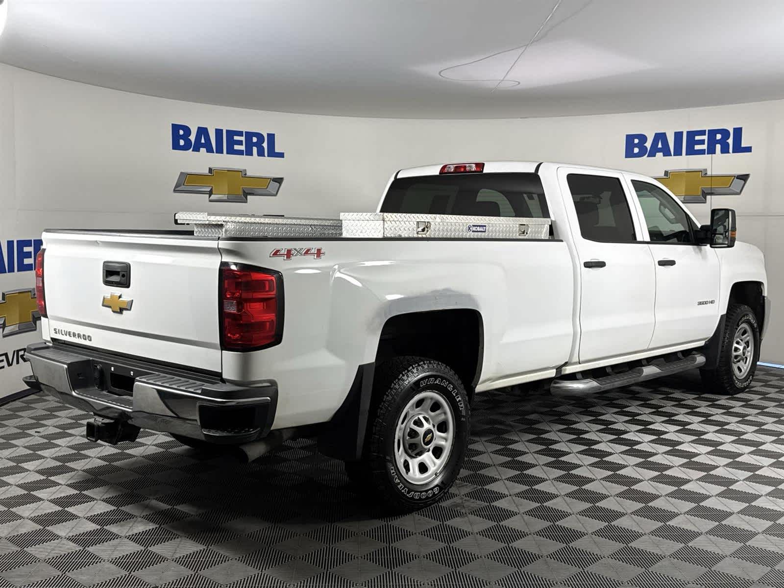 Thumbnail: 2016 Chevrolet Silverado 3500 - 5