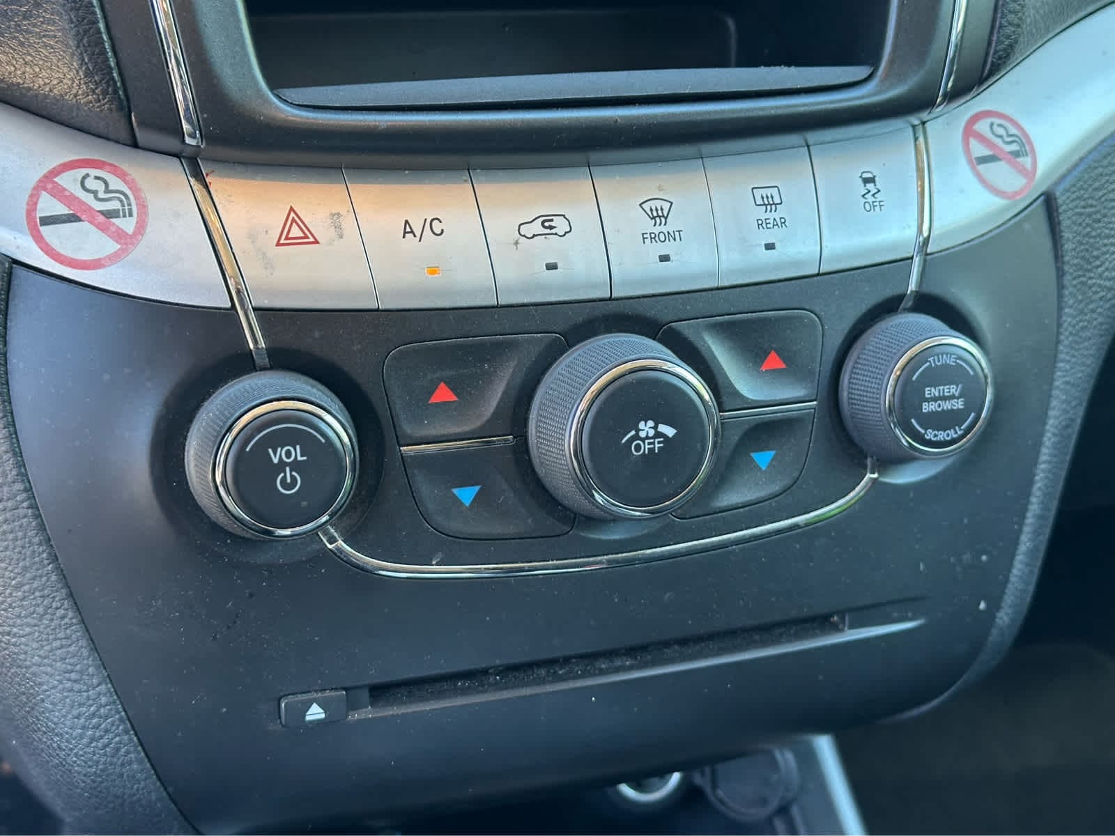 Thumbnail: 2020 Dodge Journey - 15