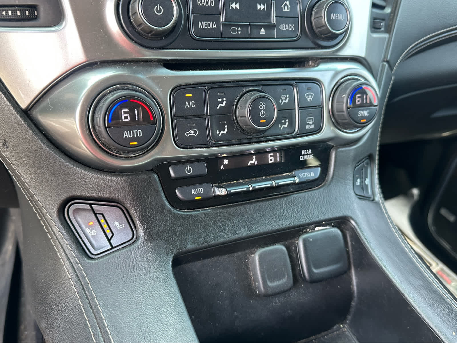 Thumbnail: 2017 Chevrolet Tahoe - 16