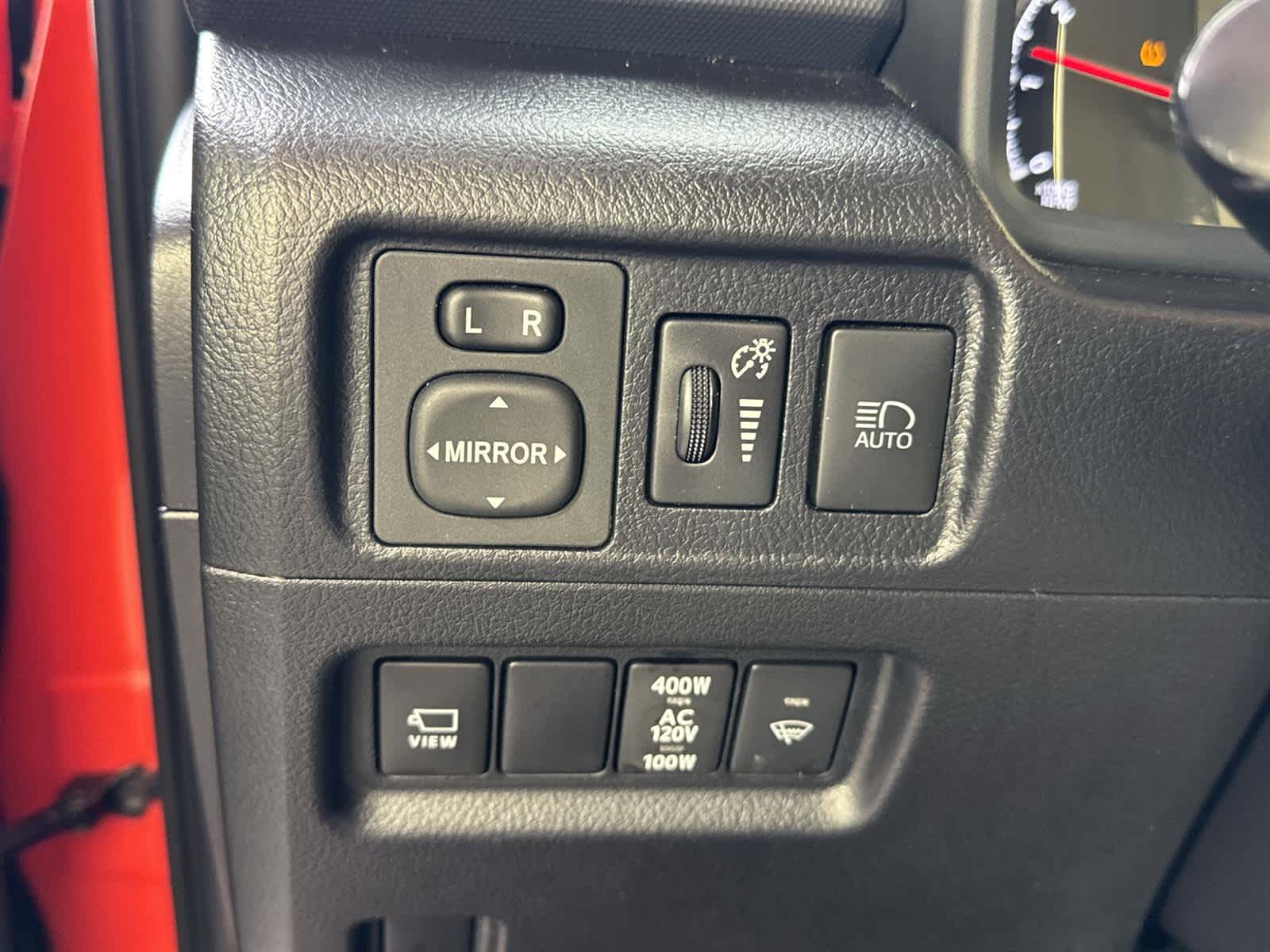 Thumbnail: 2023 Toyota 4Runner - 25