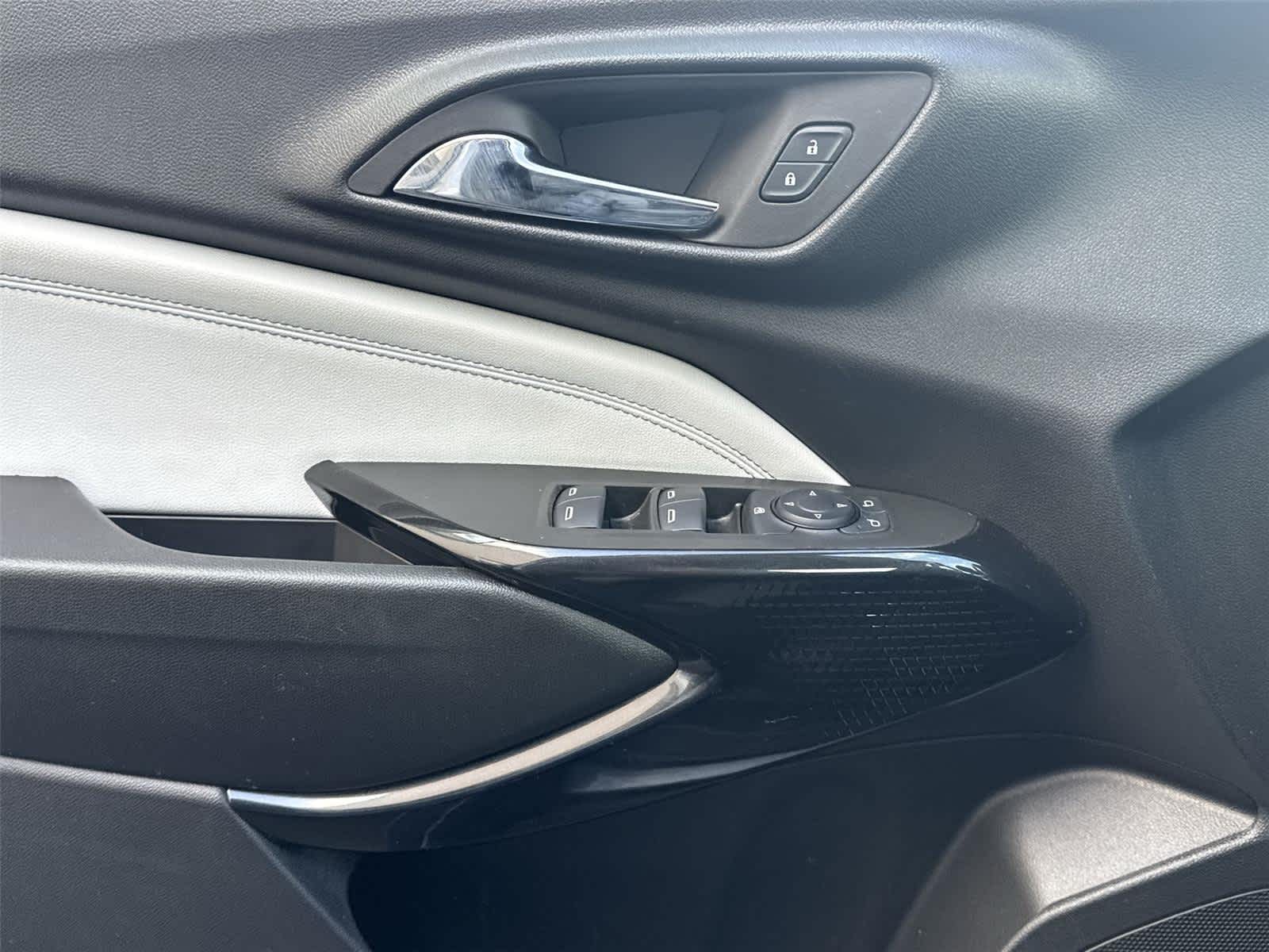 Thumbnail: 2024 Chevrolet Trax - 22