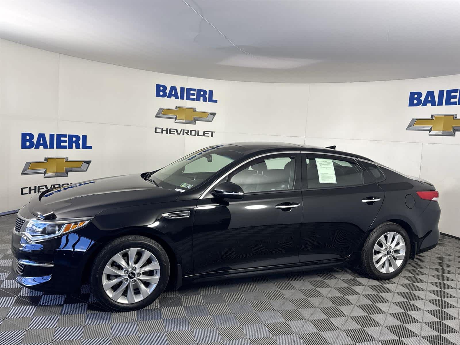 Thumbnail: 2018 Kia Optima - 2