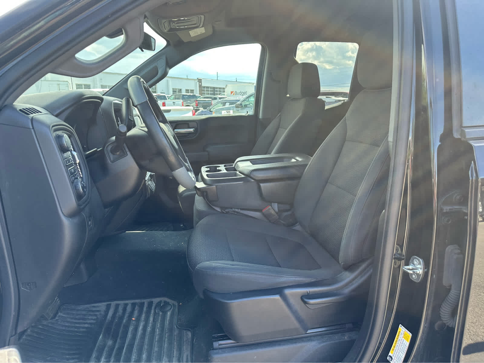 Thumbnail: 2021 Chevrolet Silverado 1500 - 10