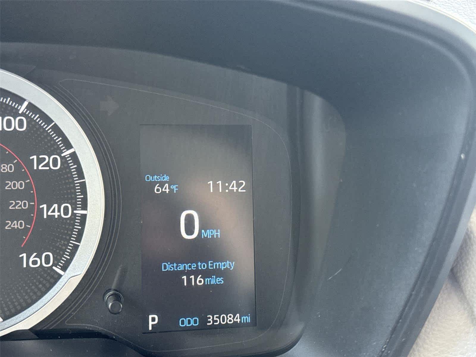 Thumbnail: 2022 Toyota Corolla Cross - 29