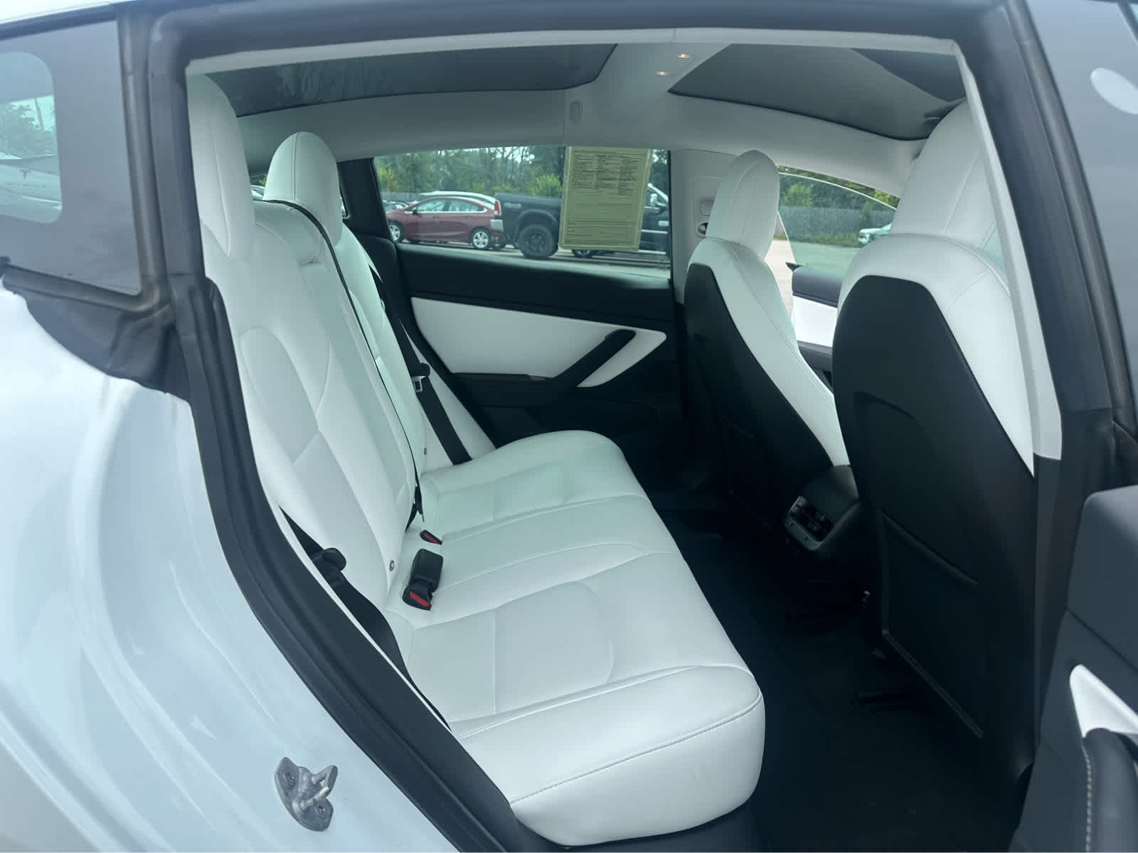 Thumbnail: 2018 Tesla Model 3 - 21