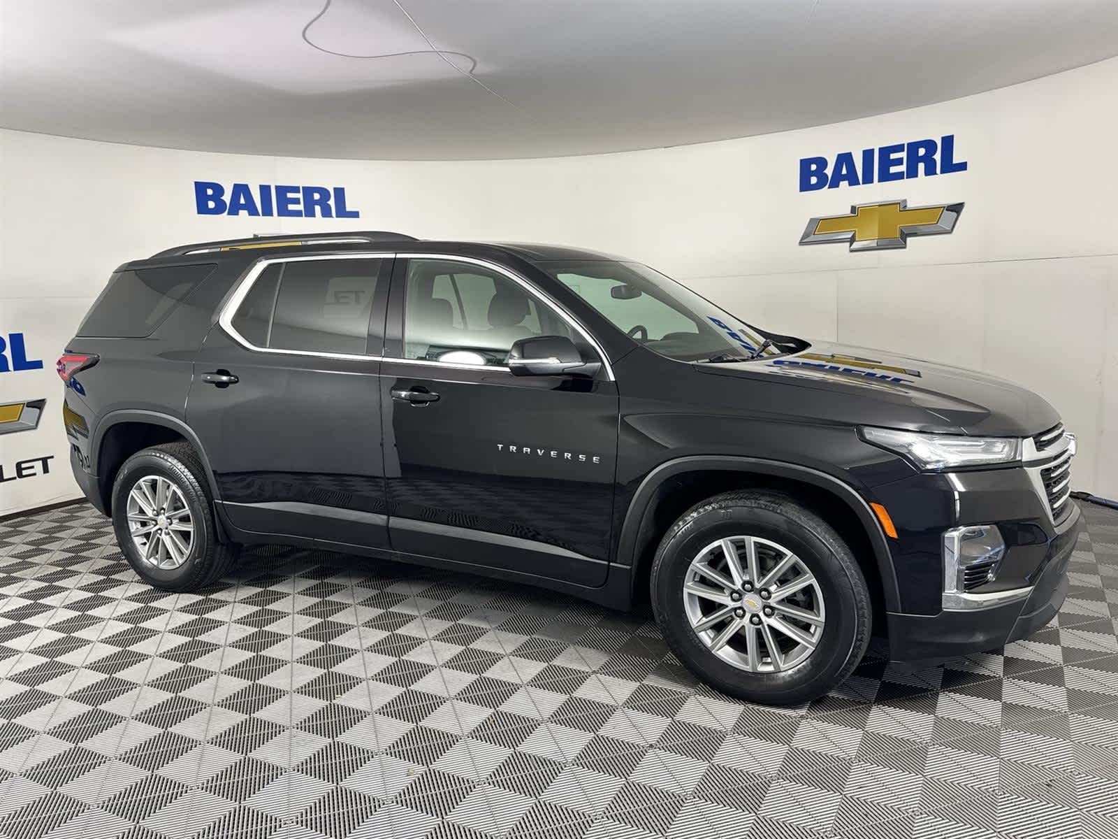 Thumbnail: 2023 Chevrolet Traverse - 6