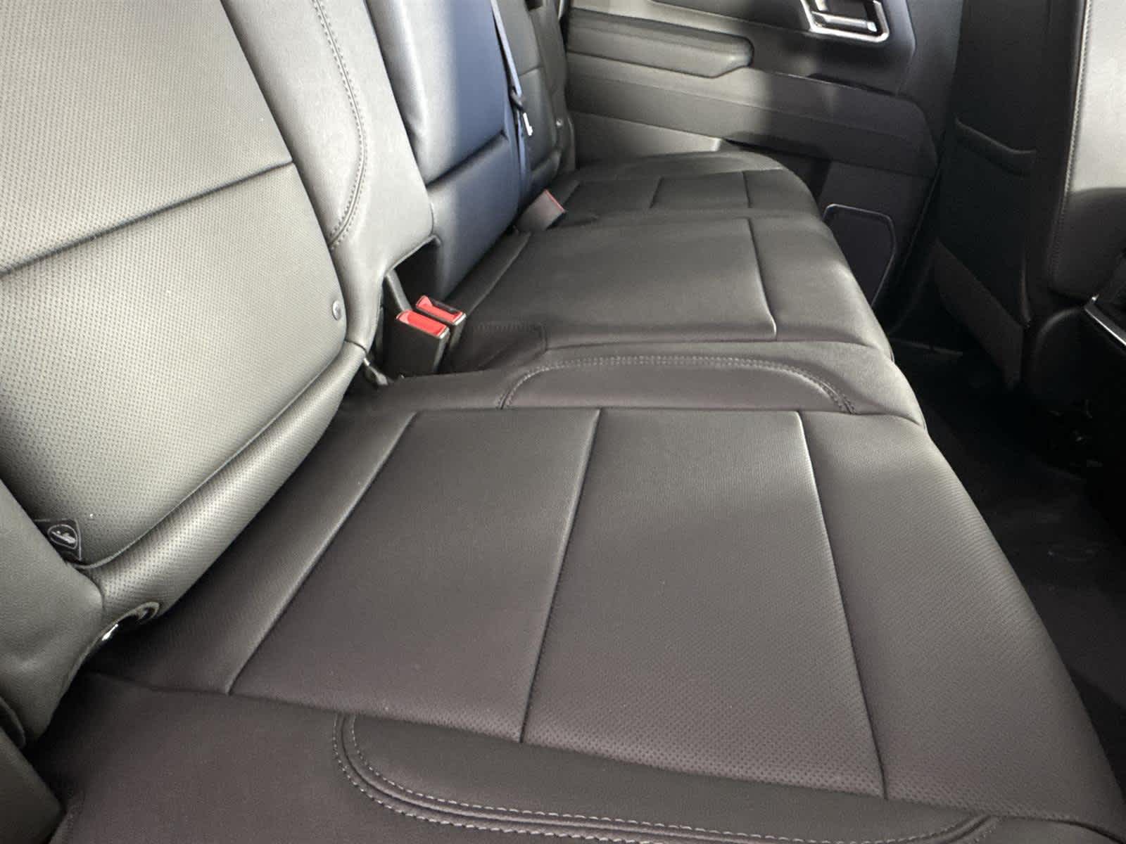 Thumbnail: 2026 Chevrolet Silverado 2500 - 17