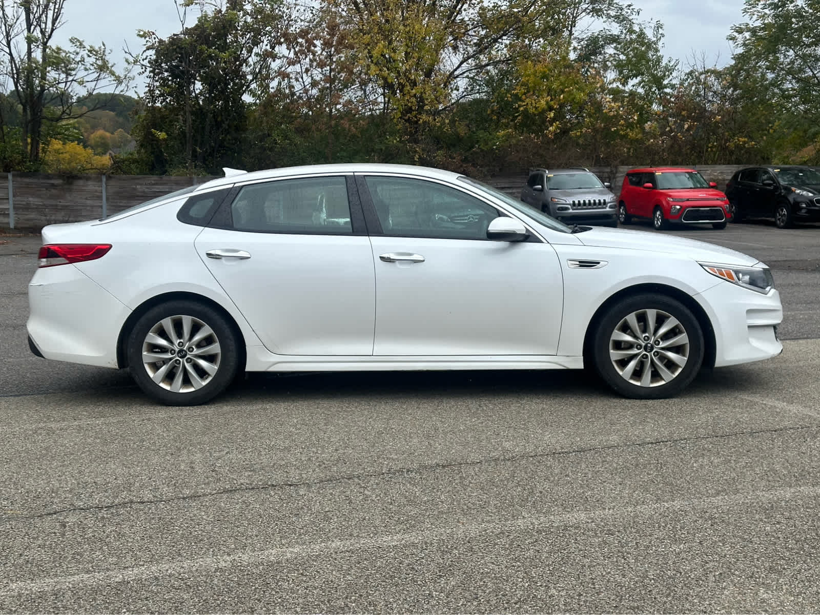 Thumbnail: 2018 Kia Optima - 8