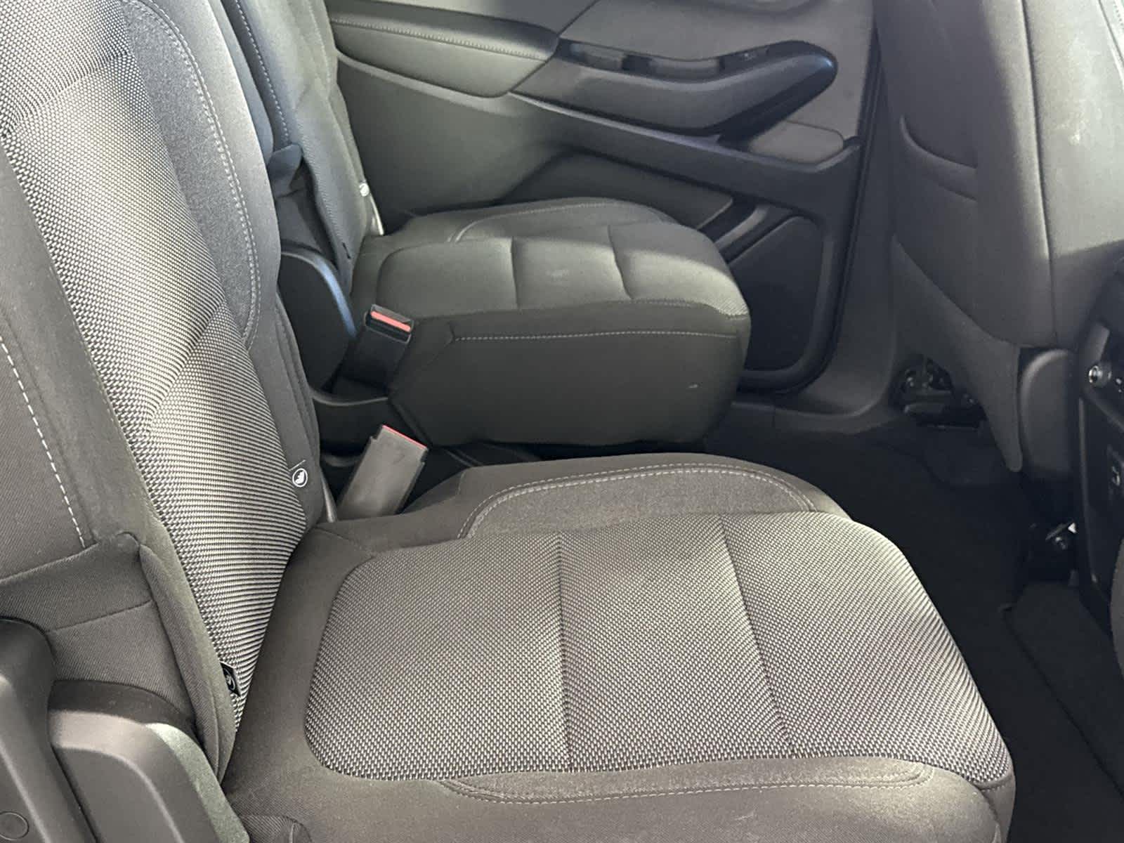 Thumbnail: 2023 Chevrolet Traverse - 17