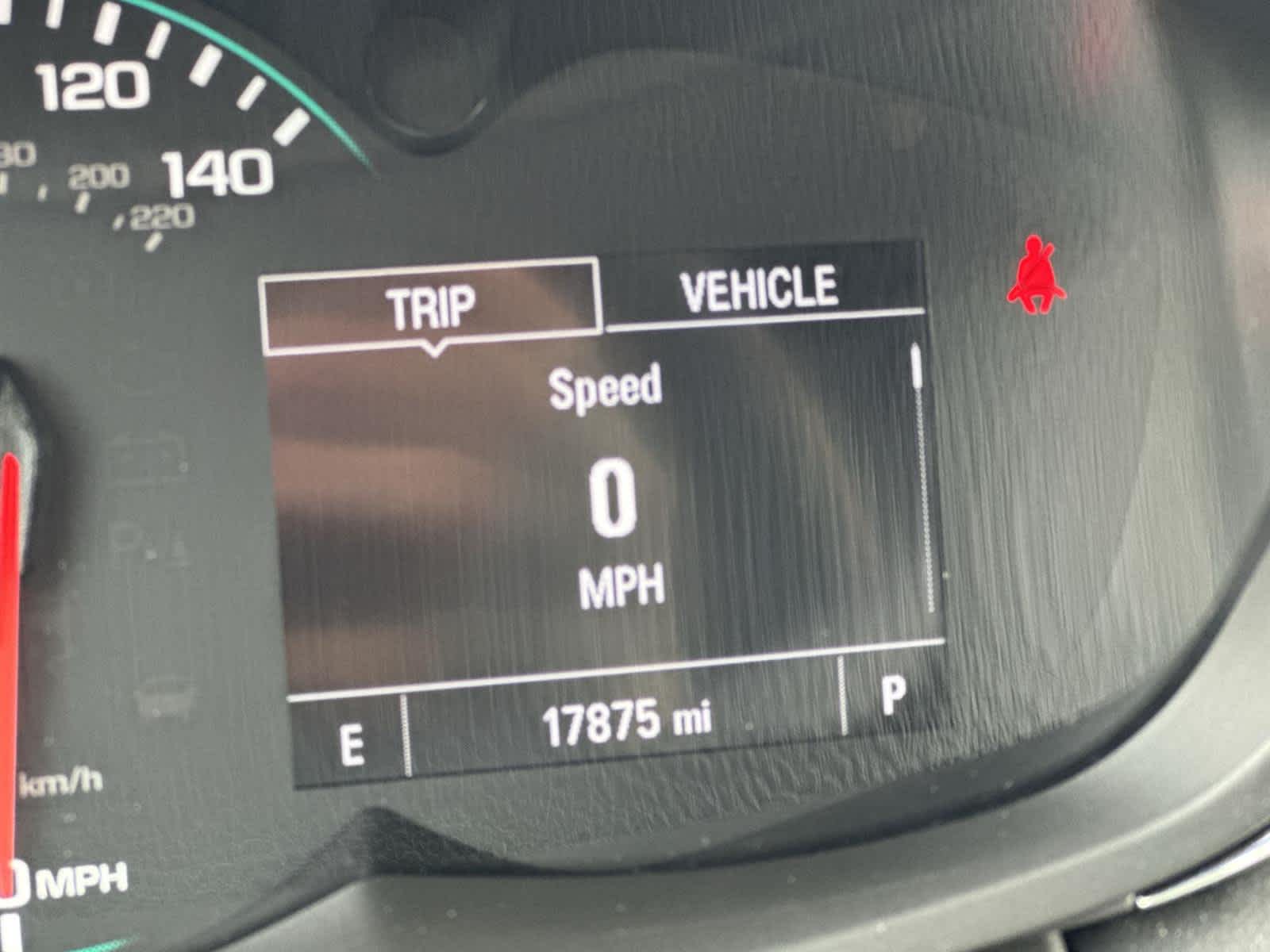 Thumbnail: 2022 Chevrolet Trax - 29