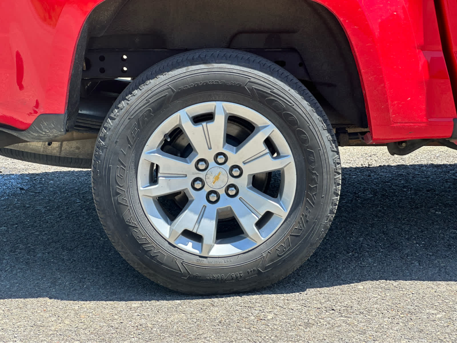 Thumbnail: 2020 Chevrolet Colorado - 22