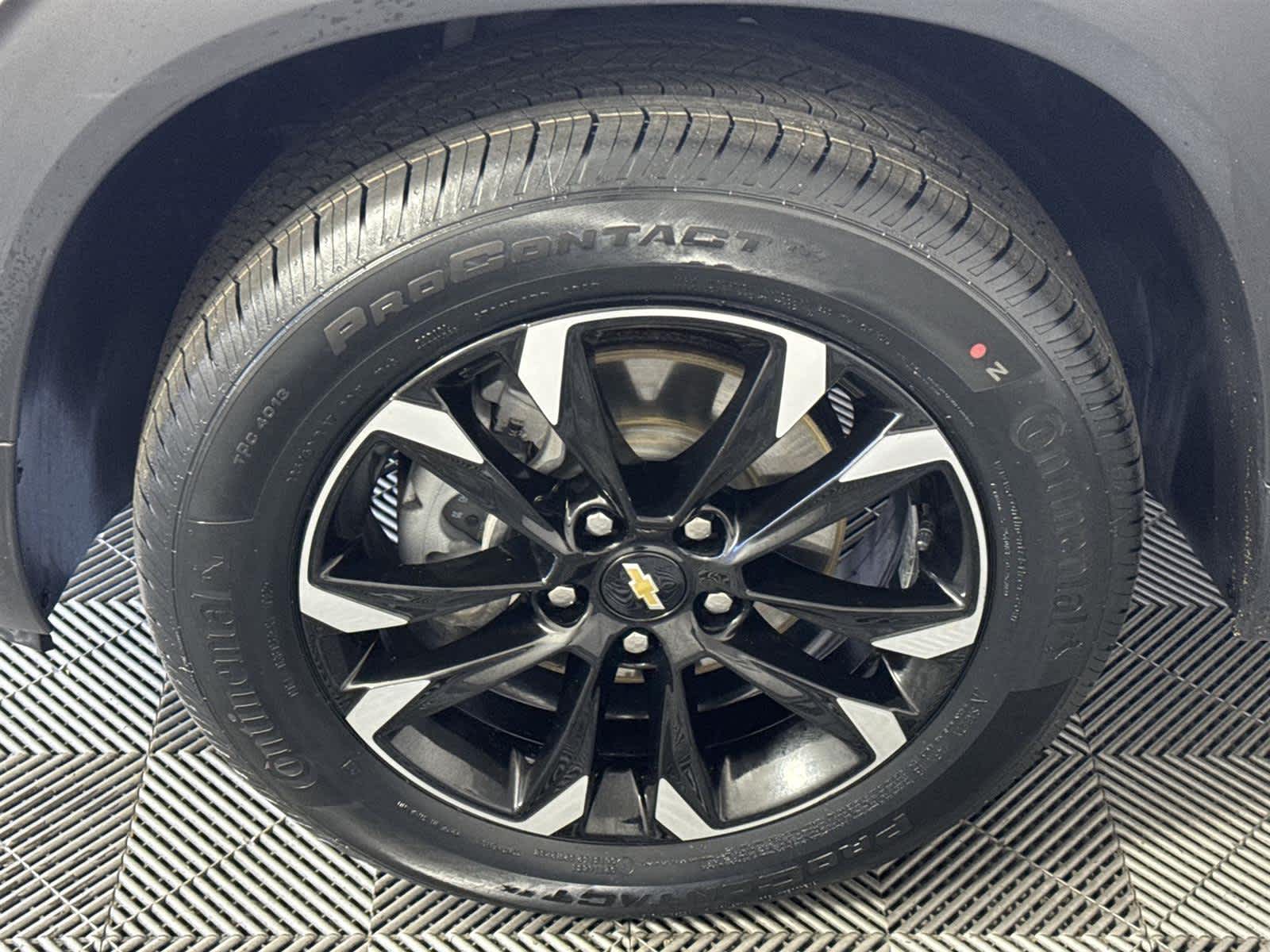 Thumbnail: 2023 Chevrolet TrailBlazer - 10