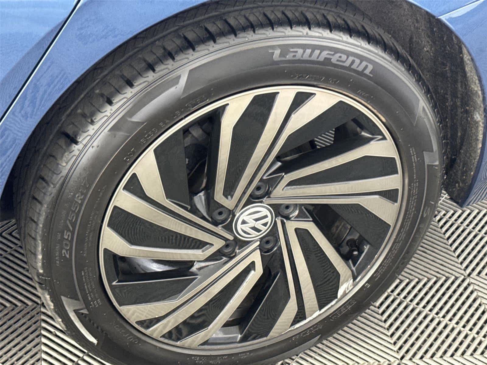 Thumbnail: 2019 Volkswagen Jetta - 10