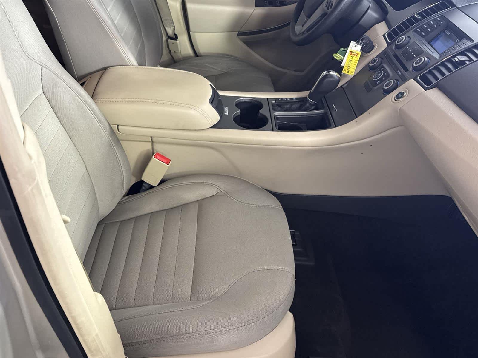 Thumbnail: 2017 Ford Taurus - 16