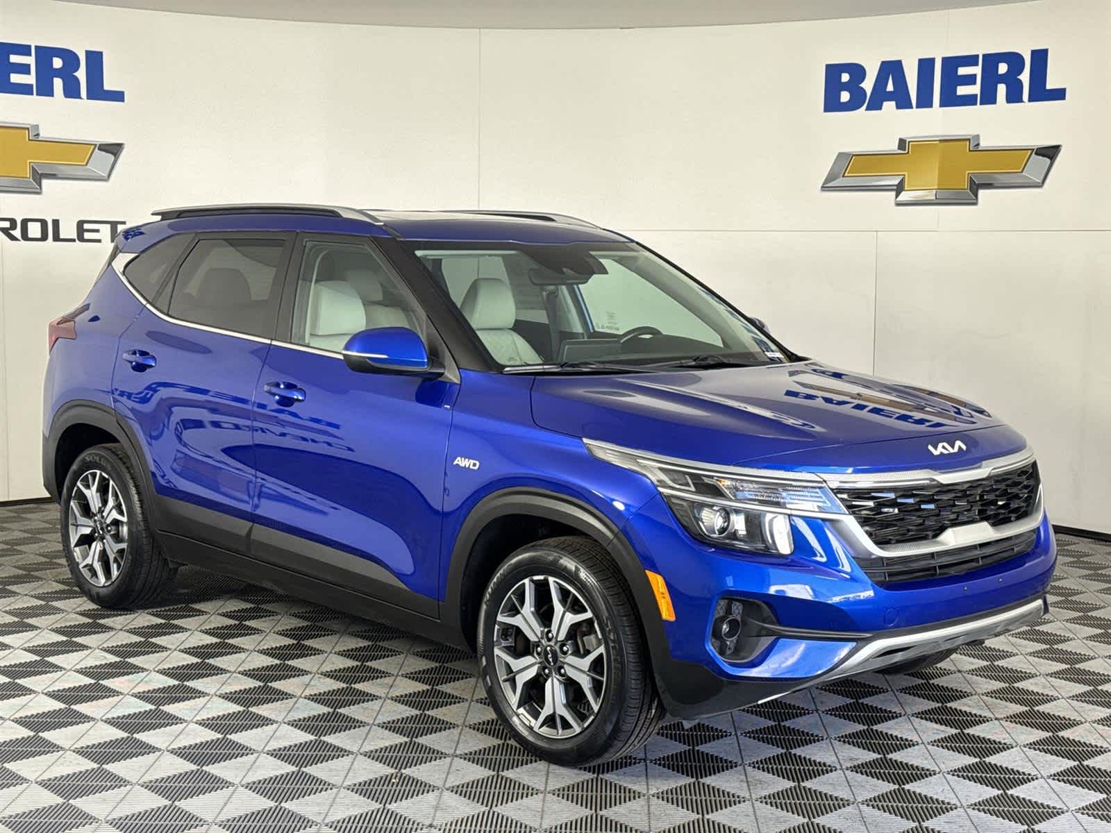 Thumbnail: 2022 Kia Seltos - 7