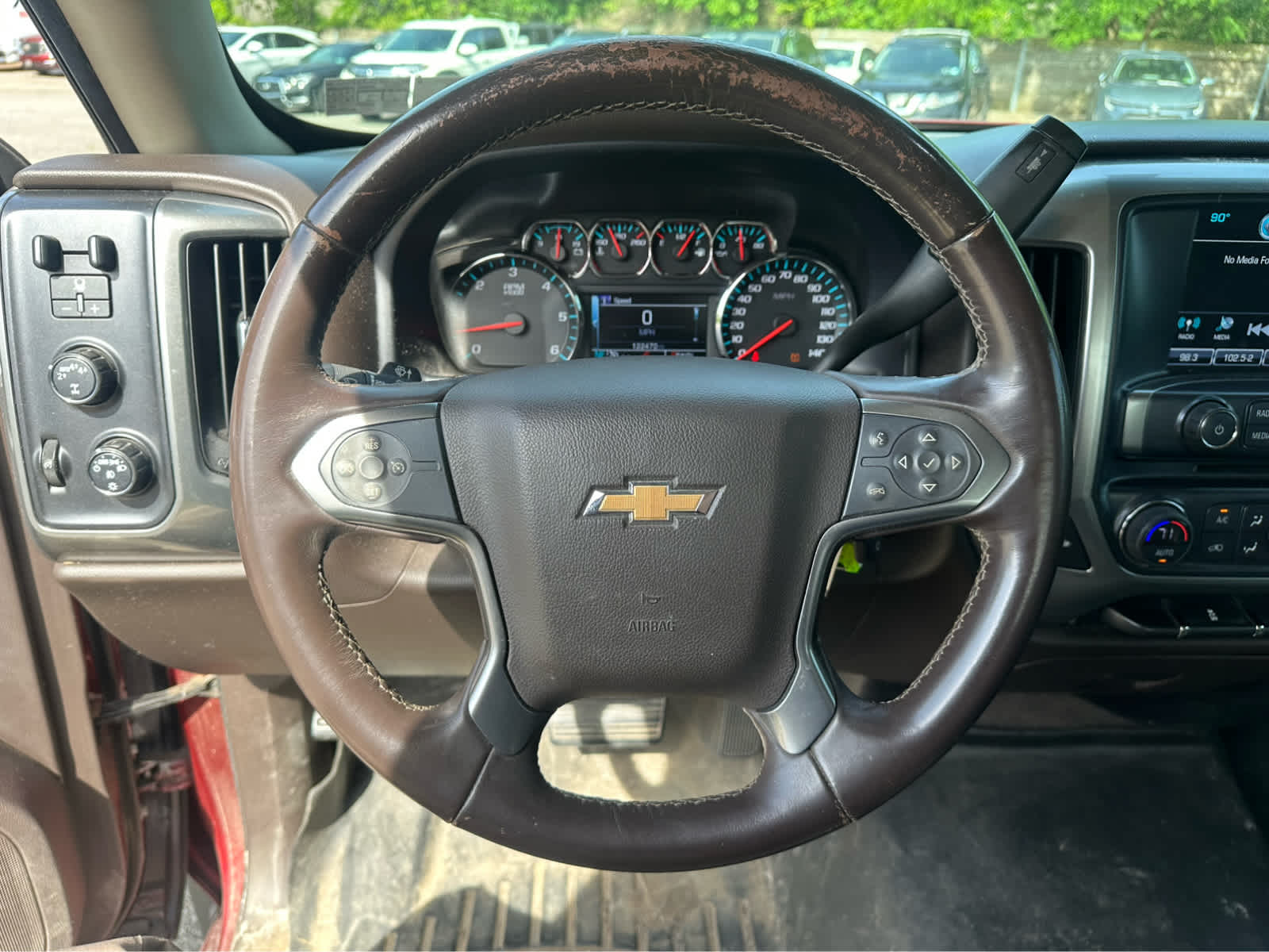 Thumbnail: 2017 Chevrolet Silverado 1500 - 11