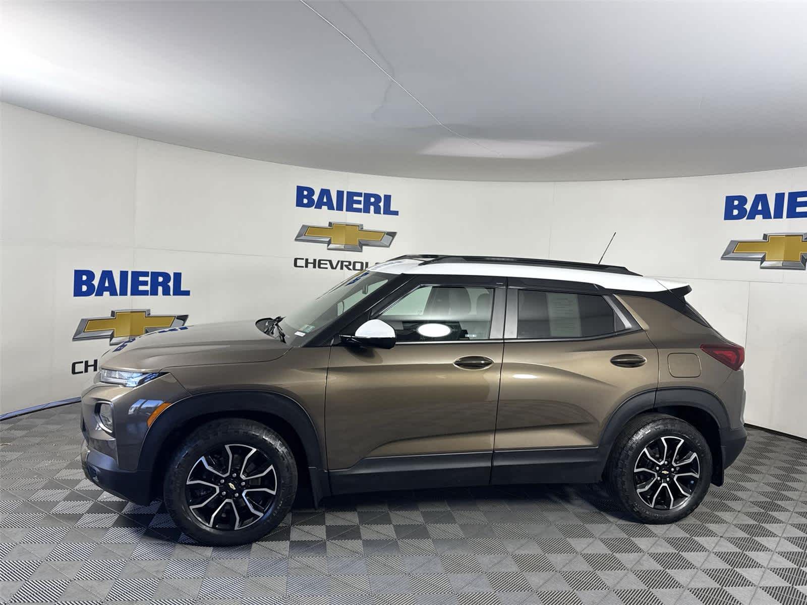 Thumbnail: 2022 Chevrolet TrailBlazer - 2