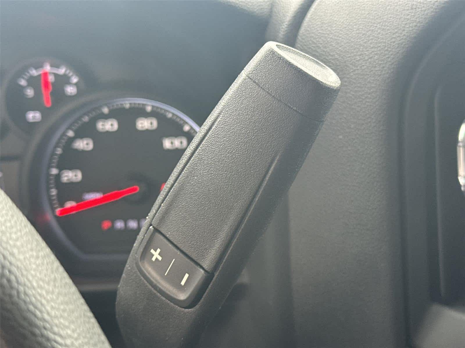 Thumbnail: 2023 Chevrolet Silverado 1500 - 21