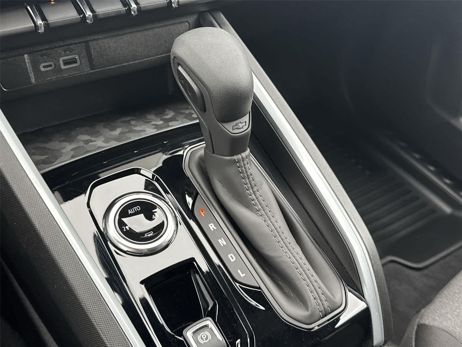 Thumbnail: 2025 Chevrolet Colorado - 20