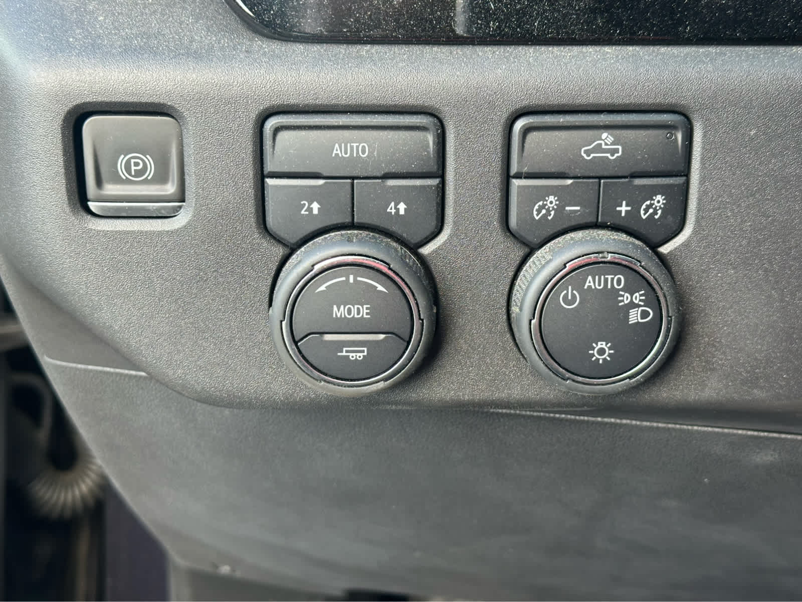 Thumbnail: 2024 Chevrolet Silverado 1500 - 17