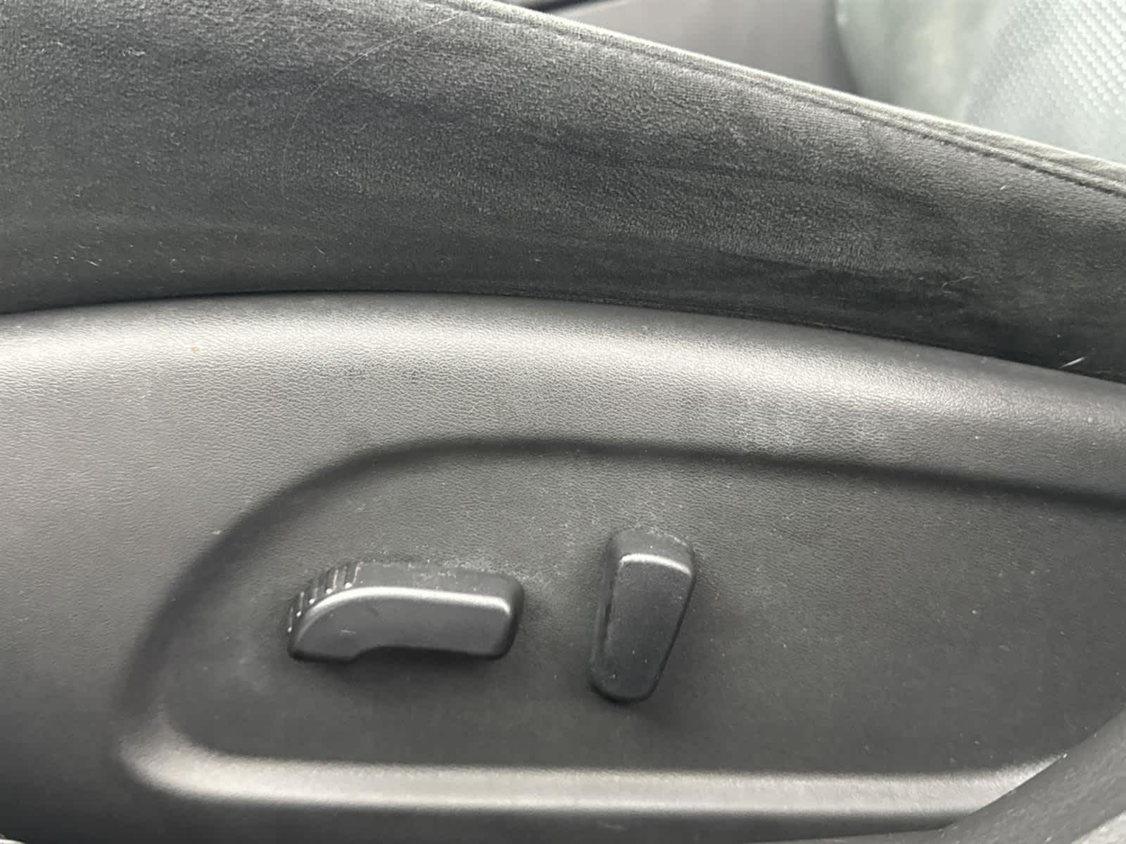 Thumbnail: 2015 Nissan Altima - 12