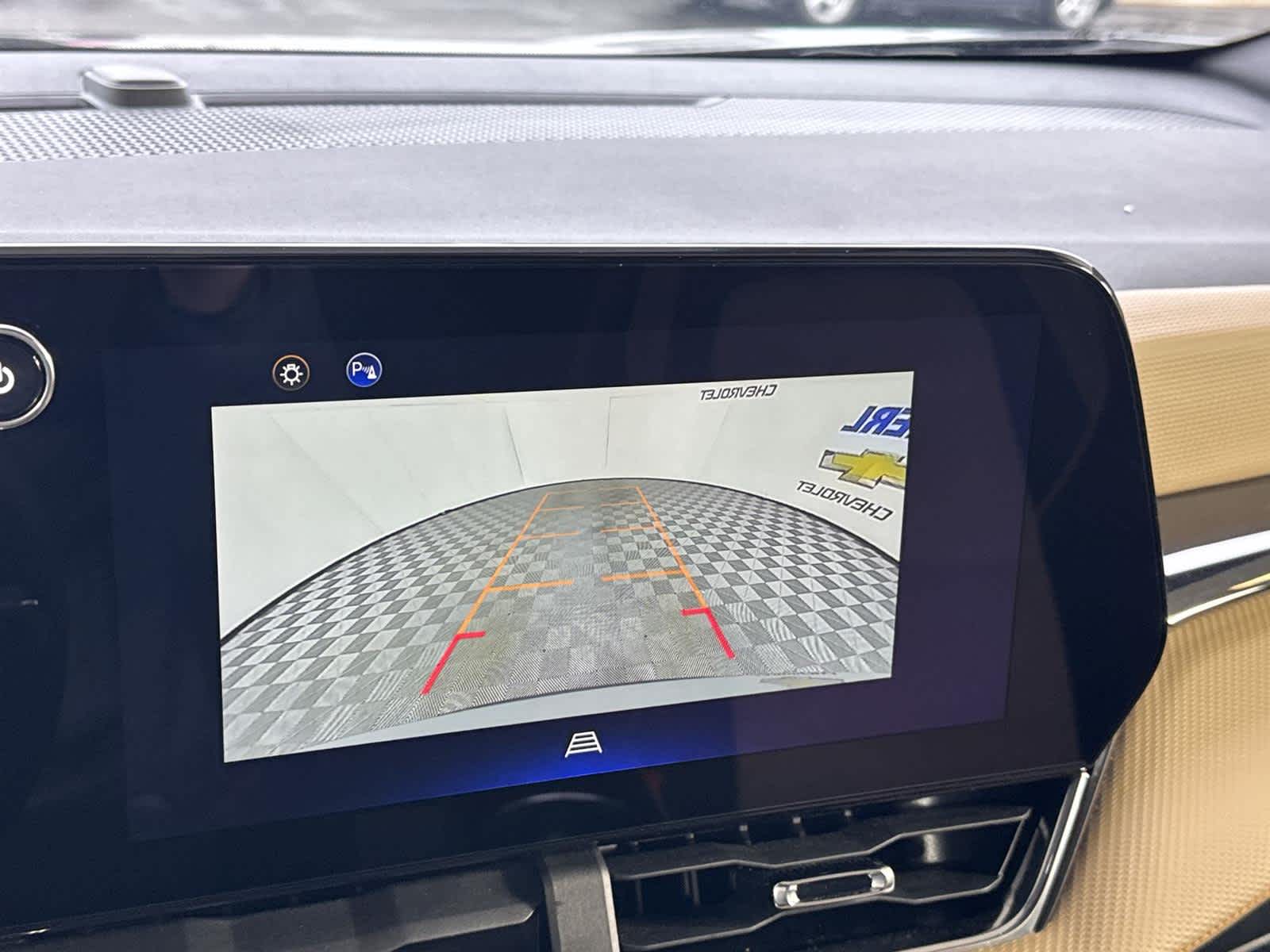 Thumbnail: 2025 Chevrolet Equinox - 17