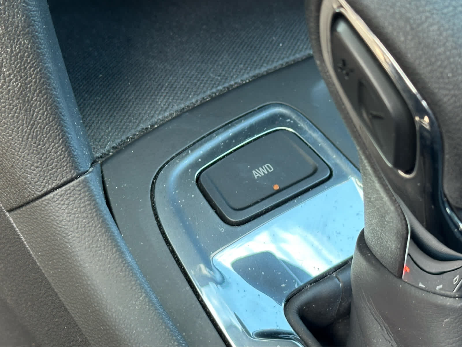 Thumbnail: 2023 Chevrolet Equinox - 18