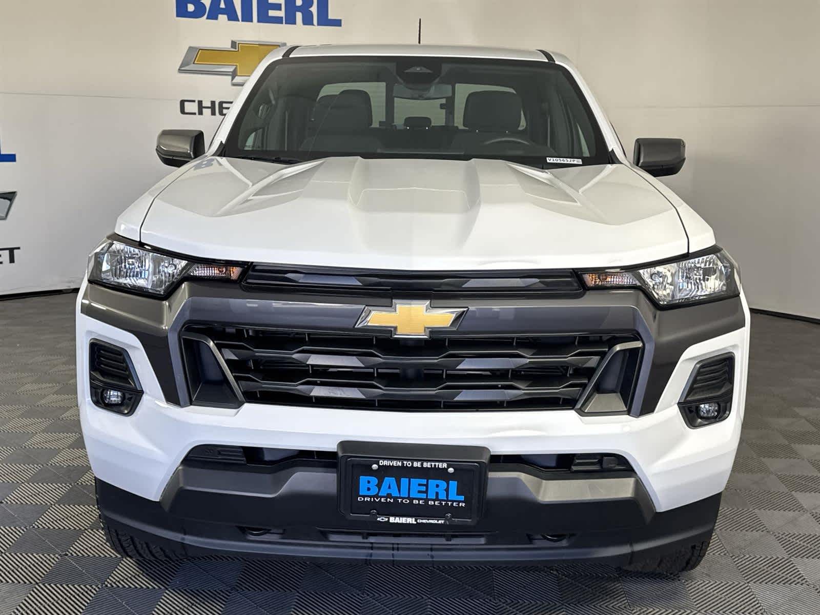 Thumbnail: 2024 Chevrolet Colorado - 8