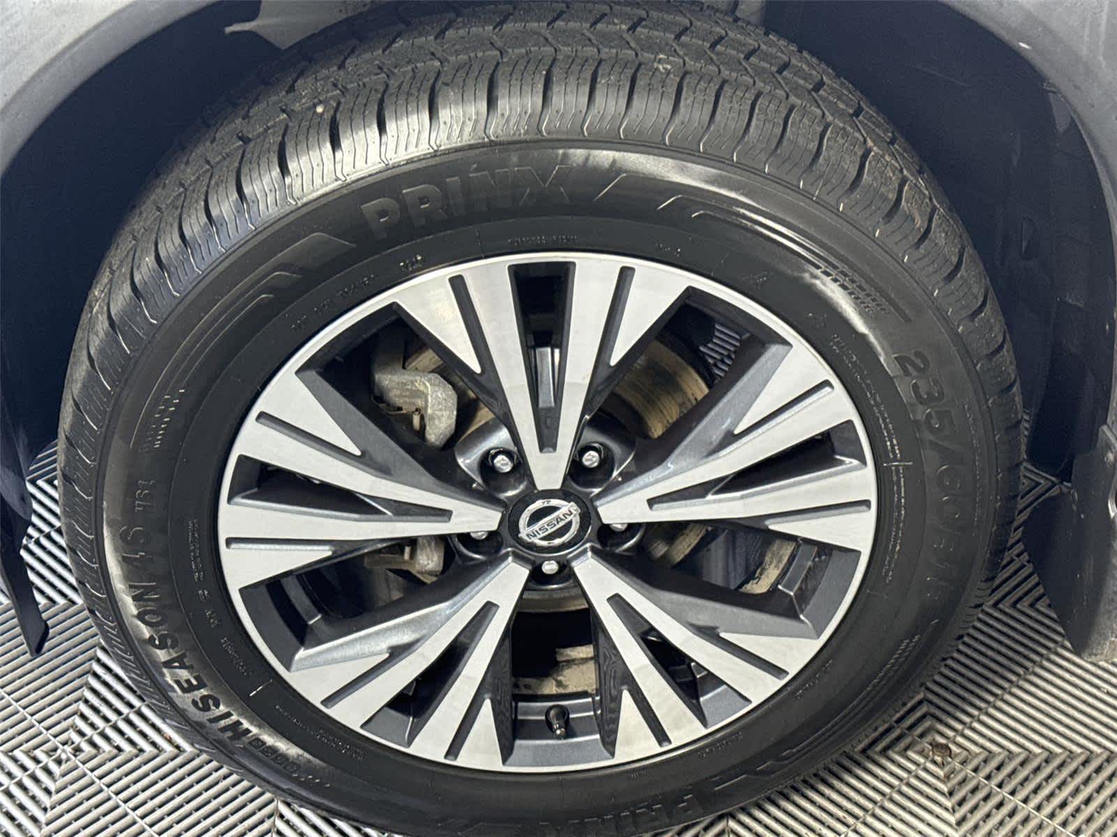 Thumbnail: 2021 Nissan Rogue - 12