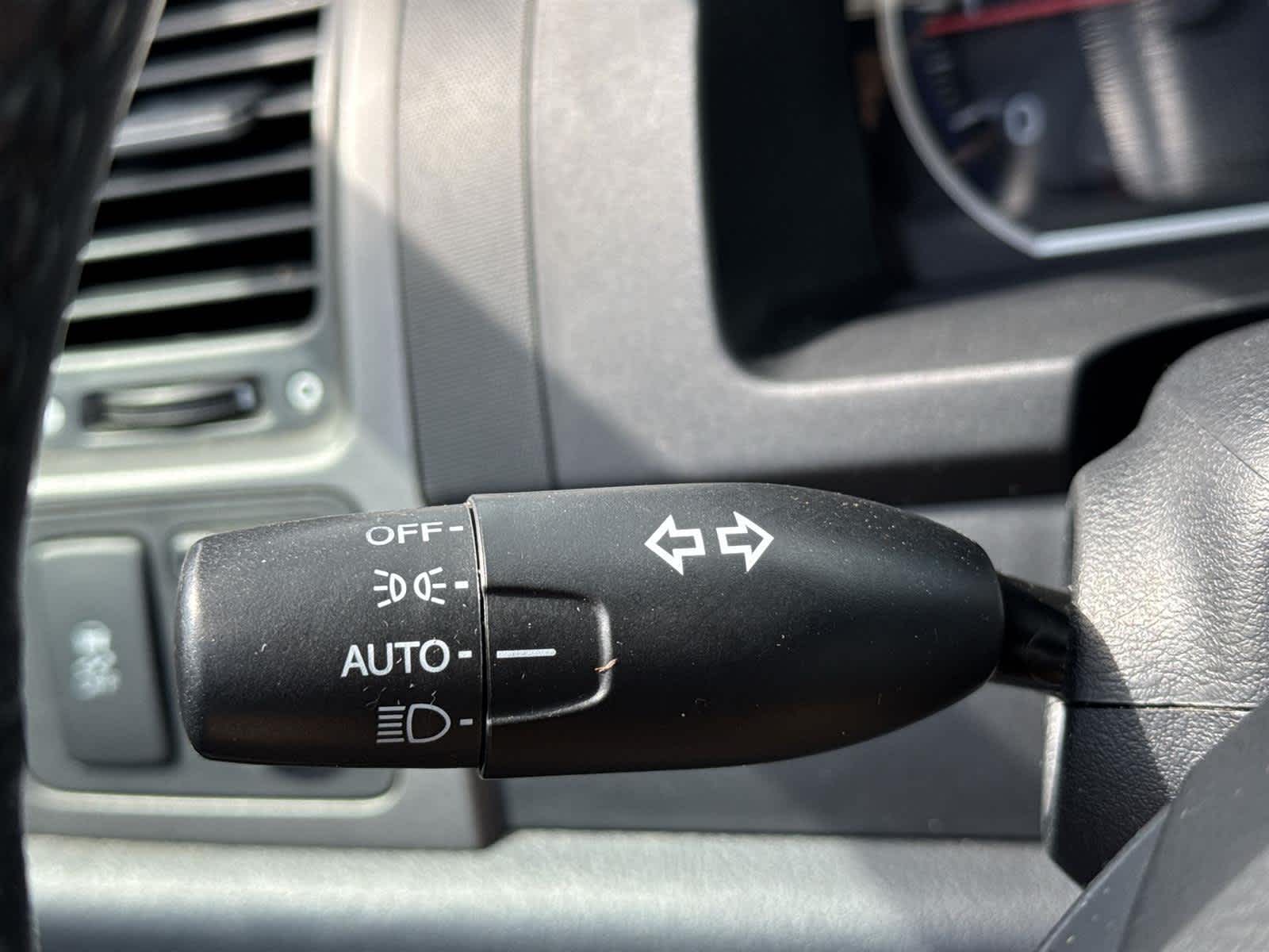 Thumbnail: 2011 Honda CR-V - 26